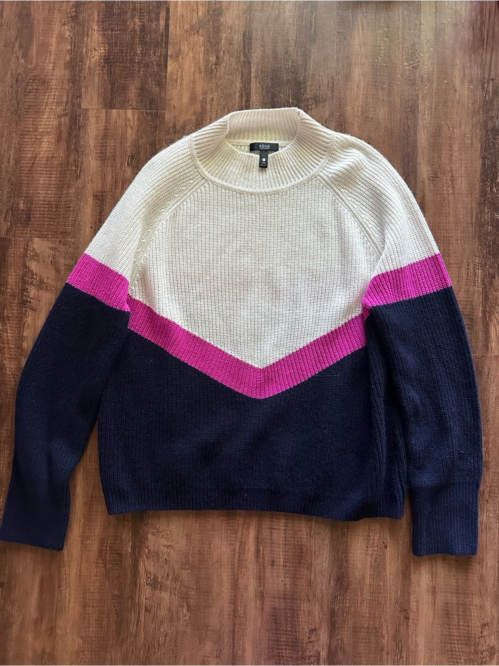 100% cashmere Colorblock Pullover Sweater in Ivory, Fuchsia & Navy